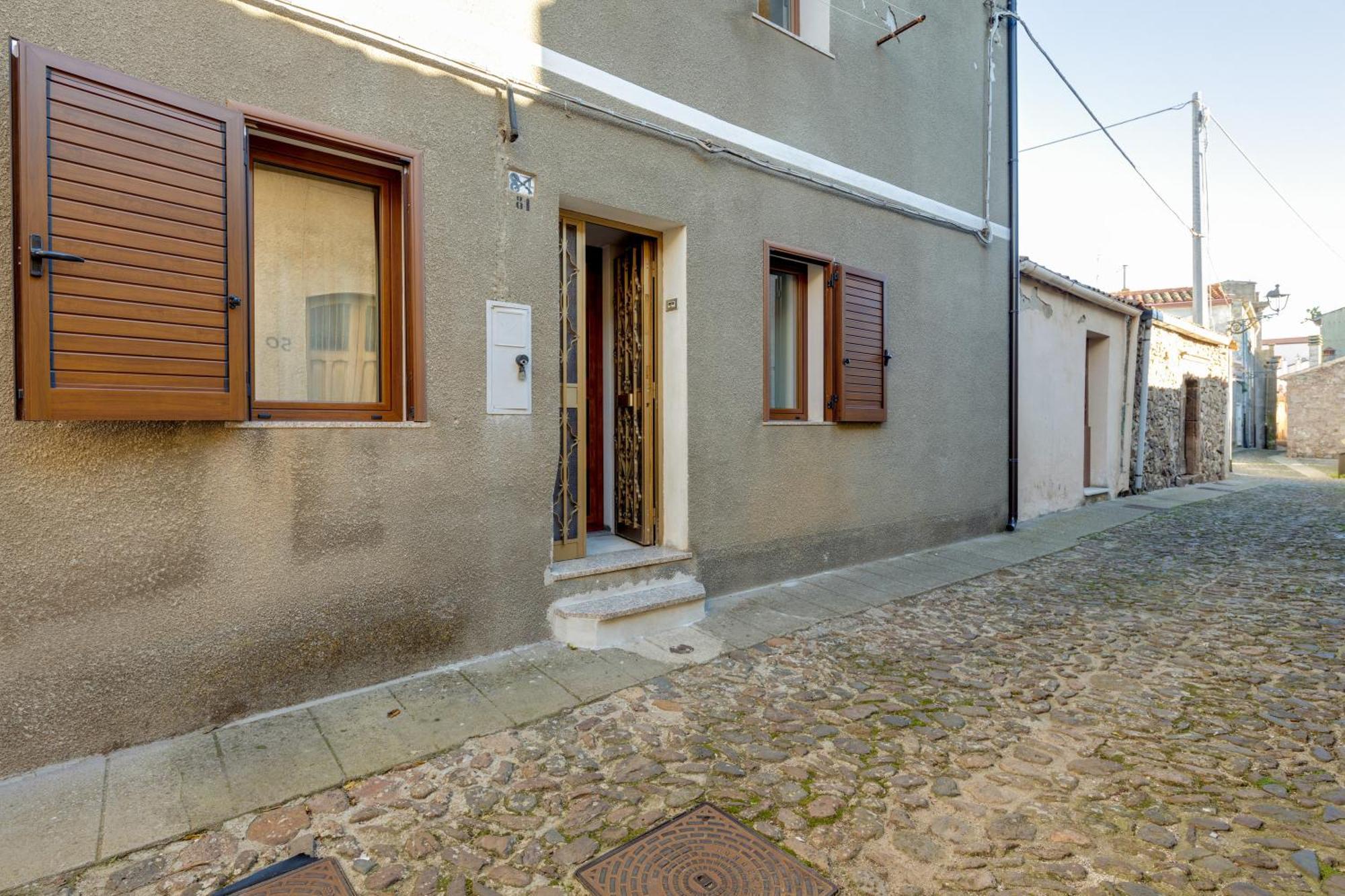 Entu Nou Apartment Bortigali Exterior photo